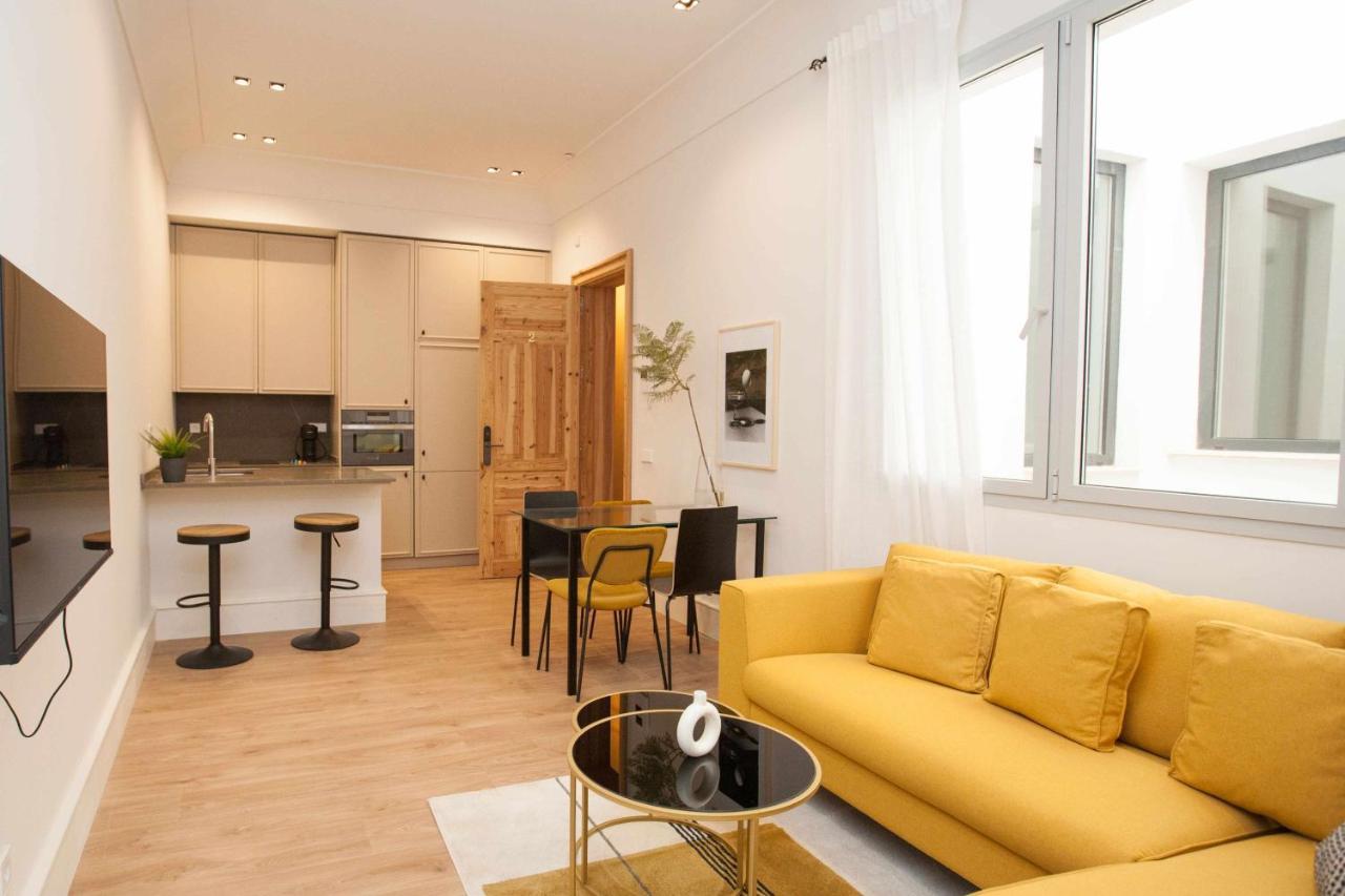 Isg Apartments Cedaceros 12 Sevilla Exteriör bild
