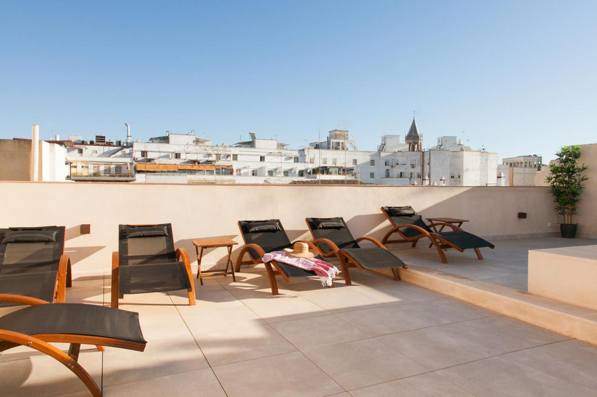 Isg Apartments Cedaceros 12 Sevilla Exteriör bild